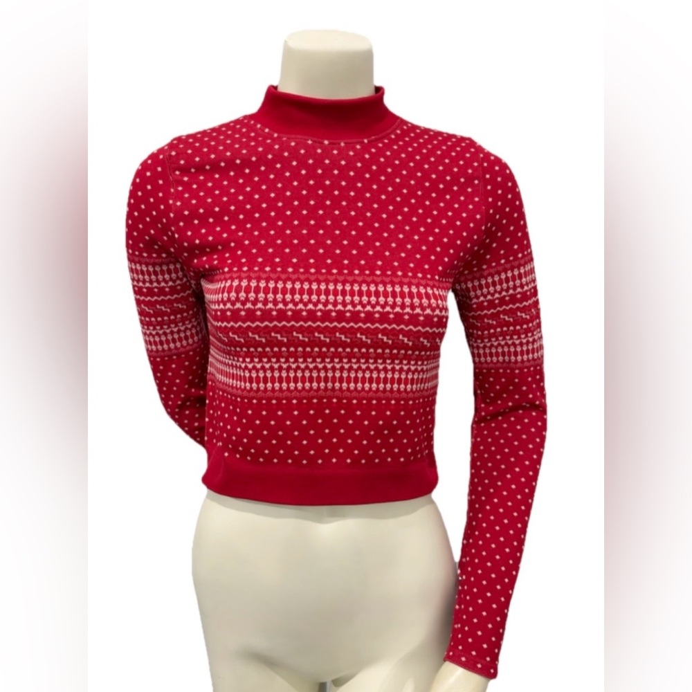 Fabletics Red Fair Isle Cropped Mock Neck Long Sleeve Top Size M
